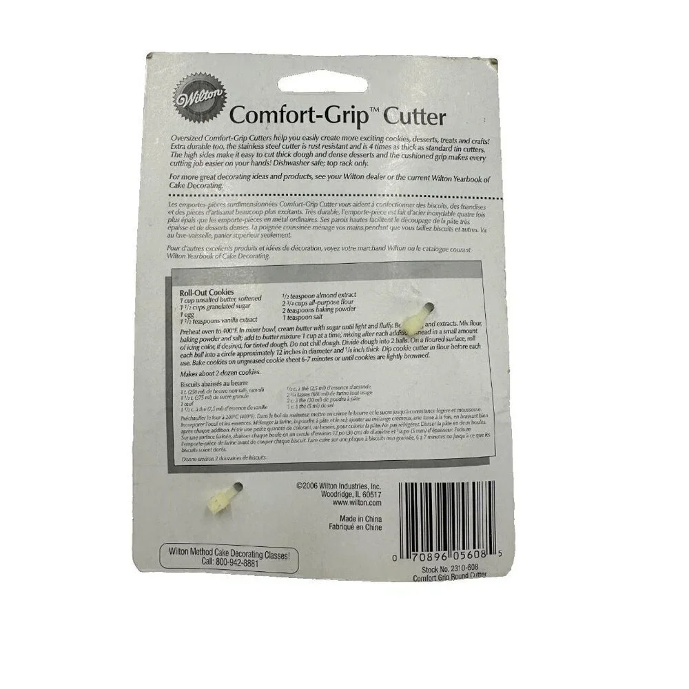 Cookie Cutter & Scraper Lot Wilton Comfort Grip Round (New) and more Pre-Owned